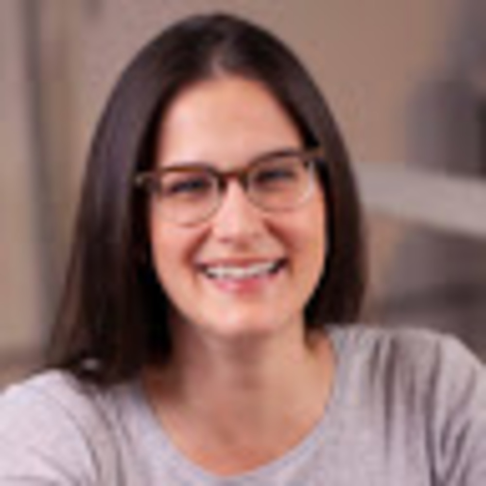 Meet your Posher, Carla